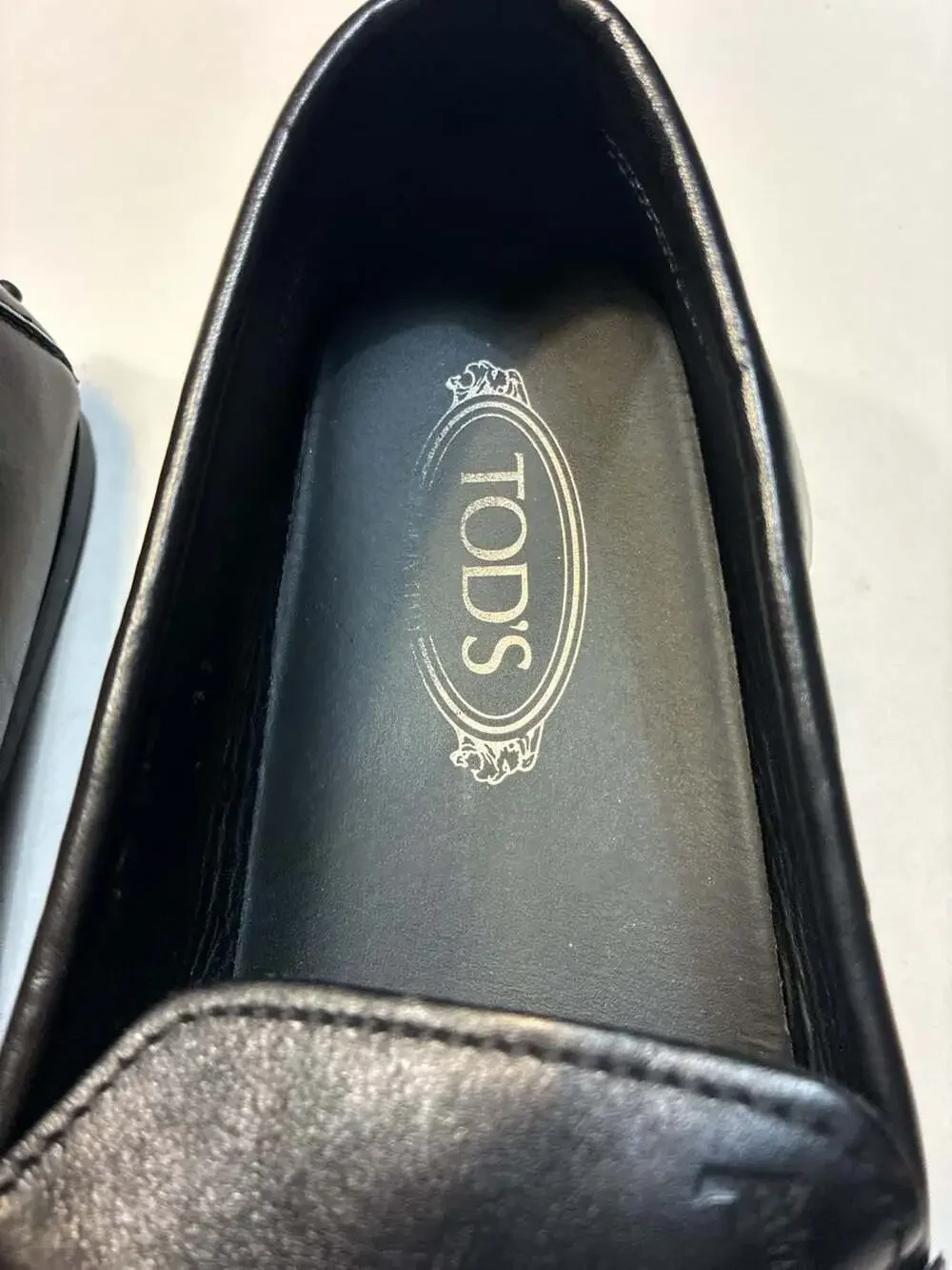 Tod's Black Leather Logo-Embossed Metal Bit Driving Loafers